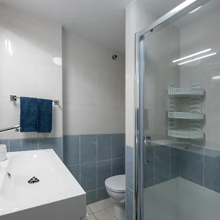 Attico Vista Oceano E Citta 3 3 Bagni Wifi Ac Διαμέρισμα