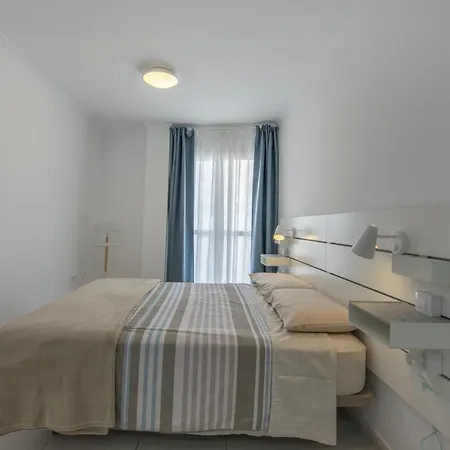 Διαμέρισμα Attico Vista Oceano E Citta 3 3 Bagni Wifi Ac *