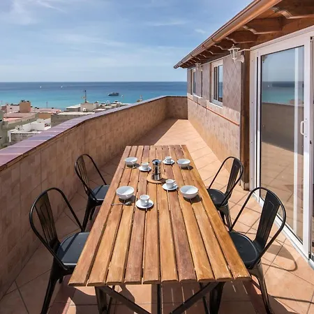 Attico Vista Oceano E Citta 3 3 Bagni Wifi Ac Apartmán *